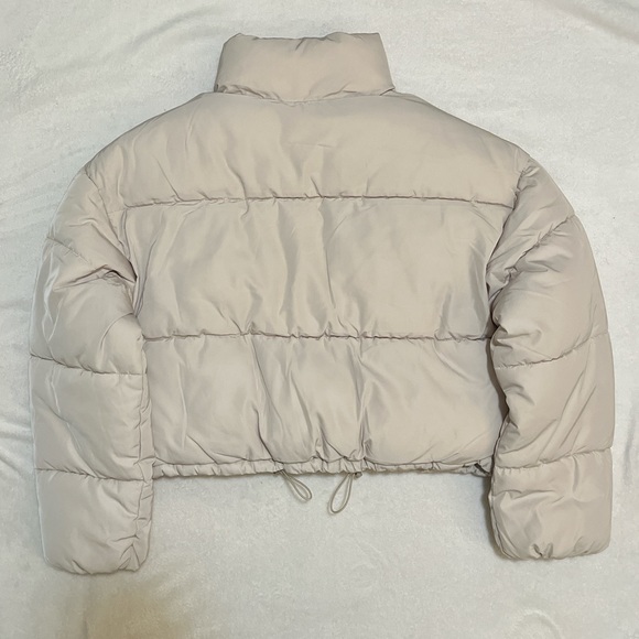 H&M Cropped Puffer Jacket - Picture 2 of 2
